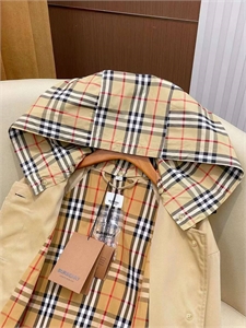 Тренч BURBERRY 132896 - фото 223444 Тренч BURBERRY 132896 - фото 223444