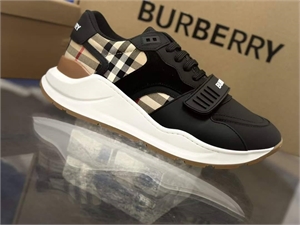 Кроссовки BURBERRY 132899 - фото 223477 Кроссовки BURBERRY 132899 - фото 223477