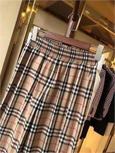 Брюки BURBERRY 133091