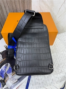 Слинг LV из кожы крокодила 133135 - фото 224844