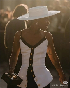 Топ  LOUIS VUITTON 133209