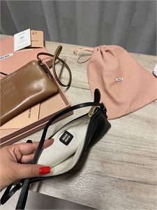 Клатч MIUMIU 133252 - фото 225533