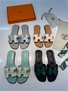 Тапочки HERMES 133408 - фото 226349 Тапочки HERMES 133408 - фото 226349