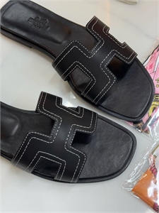 Тапочки HERMES 133410 - фото 226358 Тапочки HERMES 133410 - фото 226358