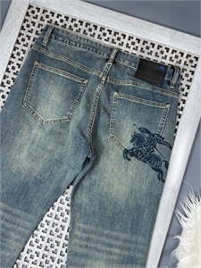 Джинсы BURBERRY 133701 - фото 227757