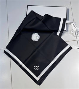 Платок CHANEL 133743