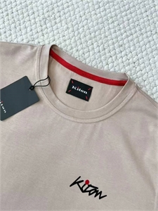 Футболка  KITON 131904 - фото 228545 Футболка  KITON 131904 - фото 228545