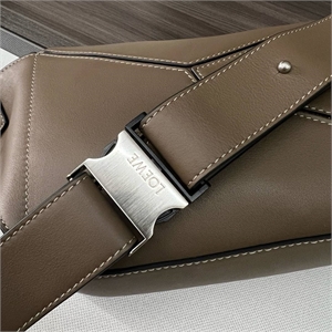 Нагрудная сумка Loewe 133840 - фото 228720 Нагрудная сумка Loewe 133840 - фото 228720