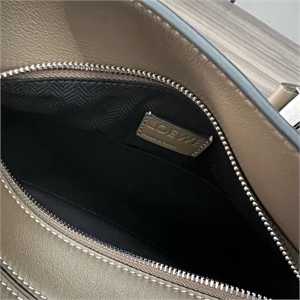 Нагрудная сумка Loewe 133840 - фото 228721 Нагрудная сумка Loewe 133840 - фото 228721