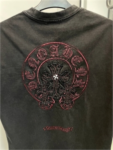 Футболка CHROME HEARTS 133868 - фото 228989 Футболка CHROME HEARTS 133868 - фото 228989