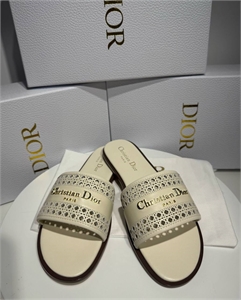Шлепанцы DIOR 133944 - фото 229378 Шлепанцы DIOR 133944 - фото 229378