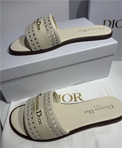 Шлепанцы DIOR 133944 - фото 229379 Шлепанцы DIOR 133944 - фото 229379