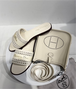 Шлепанцы DIOR 133944 - фото 229505 Шлепанцы DIOR 133944 - фото 229505