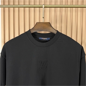 Футболка LV 135151 - фото 237049 Футболка LV 135151 - фото 237049