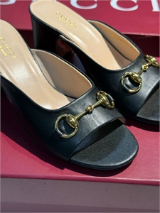 Босоножки GUCCI 131629 - фото 237602 Босоножки GUCCI 131629 - фото 237602