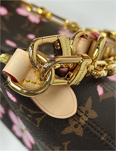 Сумка LOUIS VUITTON 135527 - фото 238855