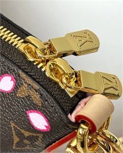 Сумка LOUIS VUITTON 135527 - фото 238857