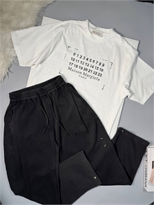 Футболка MAISON MARGIELA 135717 - фото 239749 Футболка MAISON MARGIELA 135717 - фото 239749