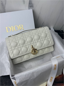 Сумка DIOR 136012