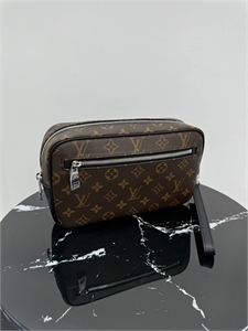 Барсетка LV 136036 - фото 241805 Барсетка LV 136036 - фото 241805