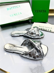 Тапочки BOTTEGA VENETA 136058 - фото 241935