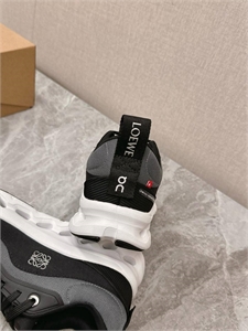 Кроссовки LOEWE 136092 - фото 242141