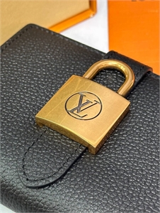 Кошелёк LOUIS VUITTON 136557