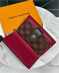 Кошелёк LOUIS VUITTON 136573
