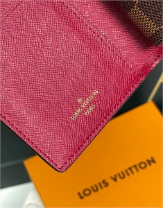 Кошелёк LOUIS VUITTON 136573