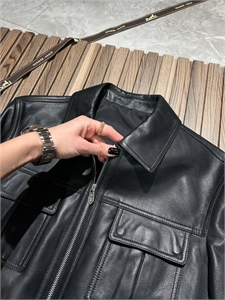 Кожаная куртка HERMES 136668 - фото 244570 Кожаная куртка HERMES 136668 - фото 244570