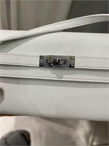 Сумка HERMES Kelly Classic 136781