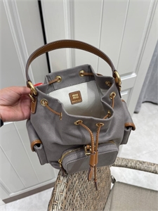 Рюкзак Miu miu 136791 - фото 245407