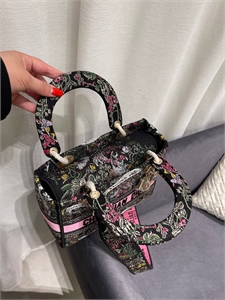 Сумка Dior 24cm 136852