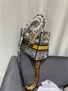 Сумка Dior 24cm 136853 - фото 245902
