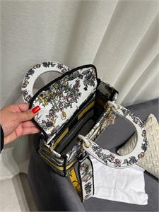 Сумка Dior 24cm 136853 - фото 245904