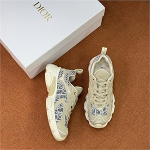 Кроссовки DIOR 138034 - фото 251677 Кроссовки DIOR 138034 - фото 251677