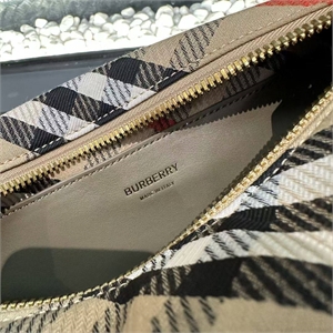 Сумка BURBERRY 138057 - фото 251824