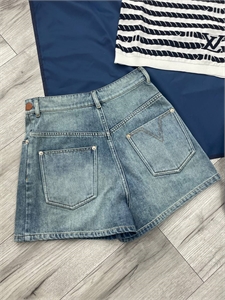 Шорты LOUIS VUITTON 138188 - фото 252716 Шорты LOUIS VUITTON 138188 - фото 252716