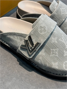 Мюли Louis Vuitton 138478 - фото 254348