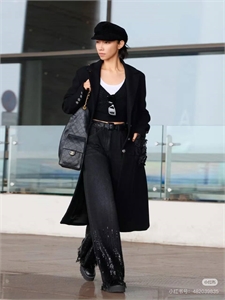 Джинсы CHANEL 137567 - фото 255833