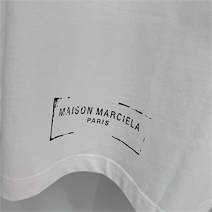 Футболка MAISON MARGIELA 138846 - фото 256699 Футболка MAISON MARGIELA 138846 - фото 256699