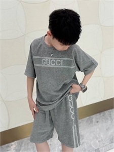 Костюм GUCCI 139350 - фото 258724 Костюм GUCCI 139350 - фото 258724