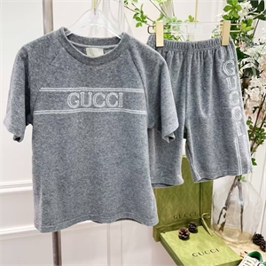 Костюм GUCCI 139350 - фото 258726 Костюм GUCCI 139350 - фото 258726