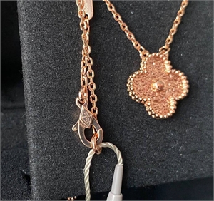 Подвеска Van Cleef 139374 - фото 258914 Подвеска Van Cleef 139374 - фото 258914