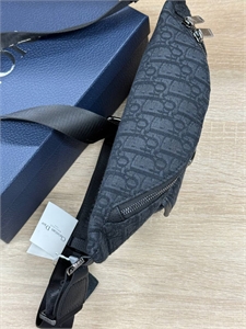 Сумка DIOR 139438 - фото 259329 Сумка DIOR 139438 - фото 259329