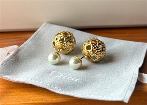 Серьги DIOR 139563 - фото 260083 Серьги DIOR 139563 - фото 260083