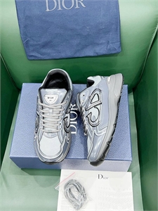 Кроссовки DIOR 139689 - фото 260901 Кроссовки DIOR 139689 - фото 260901