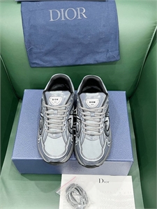 Кроссовки DIOR 139689 - фото 260903 Кроссовки DIOR 139689 - фото 260903