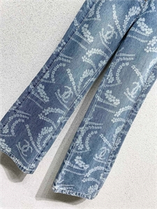 Джинсы CHANEL 139808 - фото 261621 Джинсы CHANEL 139808 - фото 261621