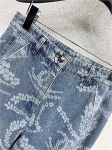 Джинсы CHANEL 139808 - фото 261622 Джинсы CHANEL 139808 - фото 261622